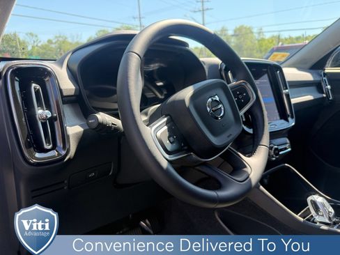 Certified 2026 Volvo XC40 B5 Plus w/ Protection Package Premier AWD/4WD image 17