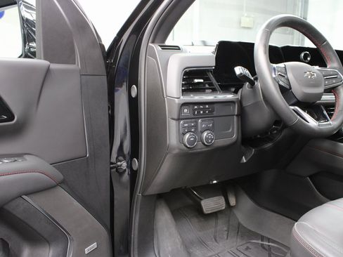 Used 2025 Chevrolet Tahoe RST image 55