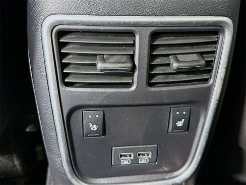 Used 2020 Dodge Charger Scat Pack image 30