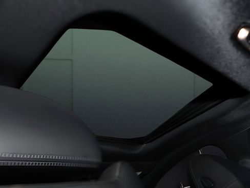 Used 2022 BMW i4 eDrive40 image 31