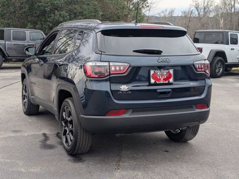 New 2026 Jeep Compass Latitude image 5