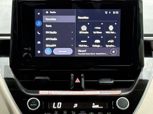 Used 2025 Toyota Corolla LE FWD image 12