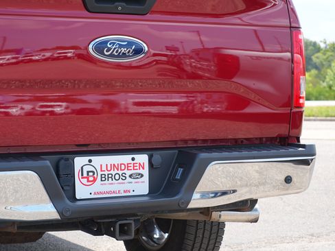 Used 2016 Ford F150 XLT w/ Equipment Group 302A Luxury AWD/4WD image 13