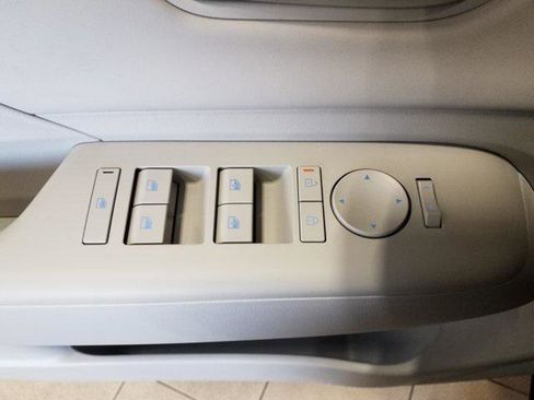 New 2026 Hyundai Kona Limited image 13