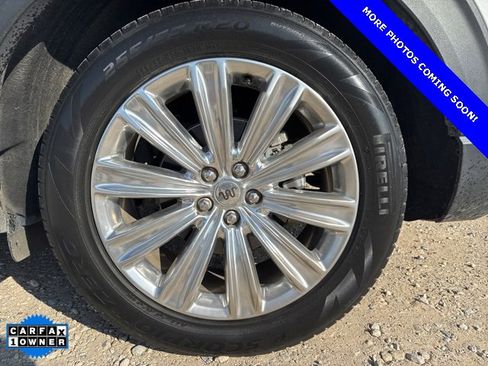 Used 2021 Ford Explorer King Ranch w/ Premium Technology Package image 8