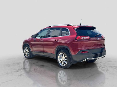 Used 2016 Jeep Cherokee Limited w/ Trailer Tow Group FWD image 4
