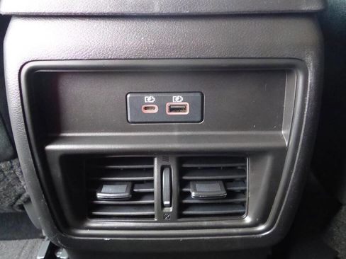 Used 2021 Nissan Murano SV image 38