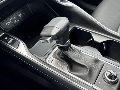 New 2025 Kia Sorento X-Line EX image 39