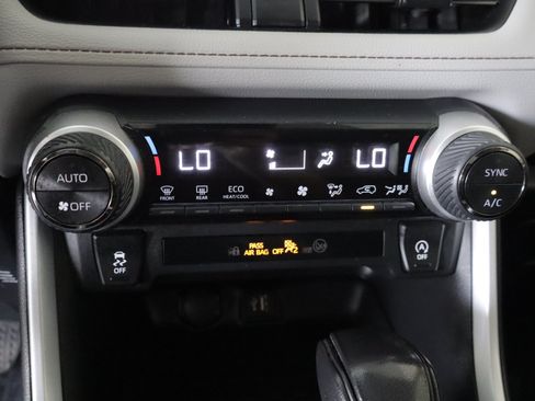 Used 2023 Toyota RAV4 XLE w/ Convenience Package AWD/4WD image 17