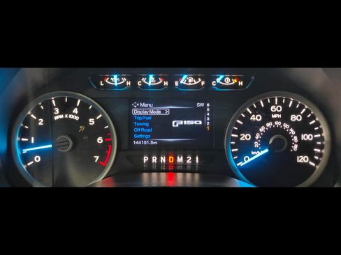 Used 2015 Ford F150 XLT w/ Equipment Group 301A Mid AWD/4WD image 47