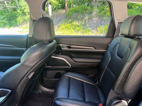 Used 2023 Kia Telluride S w/ S Sunroof Package AWD/4WD image 17