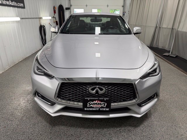 Used 2018 INFINITI Q60 3.0t Luxe w/ Sensory Package 3.0T Luxe AWD/4WD image 2