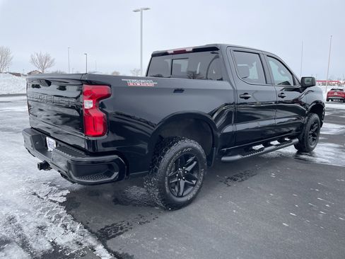 Used 2021 Chevrolet Silverado 1500 LT Trail Boss w/ Convenience Package II image 5