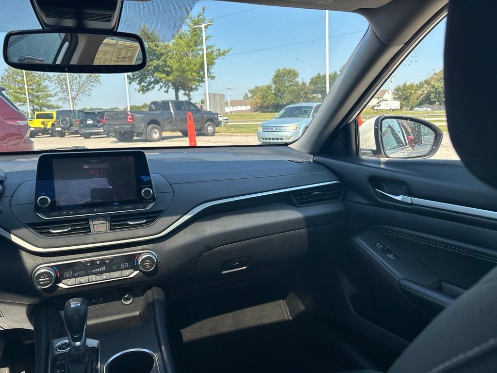 Used 2019 Nissan Altima 2.5 SV AWD/4WD image 24
