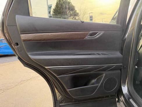 Used 2024 Genesis GV80 2.5T image 26