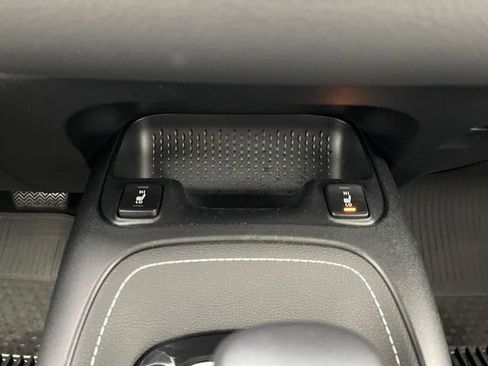 Used 2022 Toyota Corolla XSE image 23