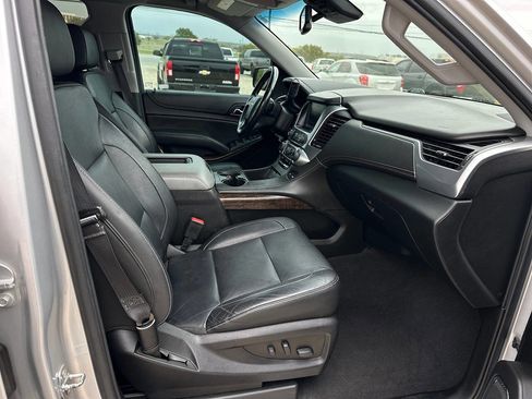 Used 2020 Chevrolet Tahoe LT image 23