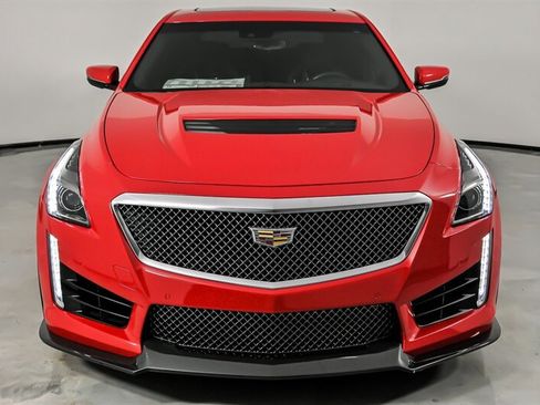 Used 2019 Cadillac CTS V w/ Carbon Fiber Package RWD image 6