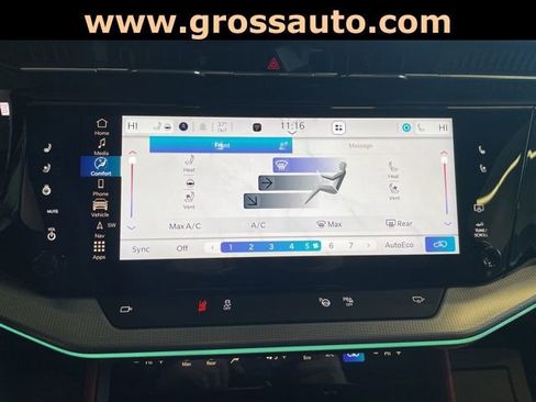 Used 2024 Jeep Wagoneer Launch Edition image 25