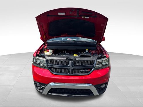 Used 2020 Dodge Journey Crossroad FWD image 11