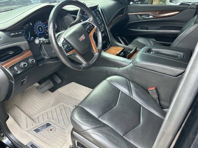 Used 2019 Cadillac Escalade ESV Premium Luxury AWD/4WD image 15