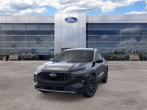 New 2025 Ford Escape SE FWD image 2