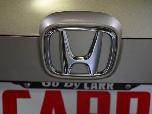 Used 2018 Honda Accord Touring image 10