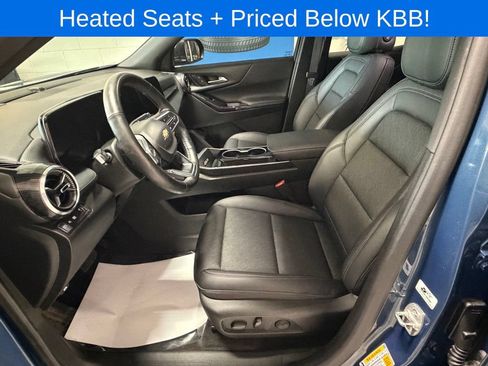 Used 2025 Chevrolet Equinox LT w/ Convenience Package II FWD image 8