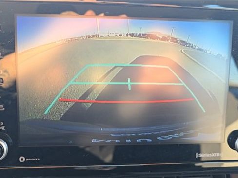 Used 2022 Toyota Corolla LE image 20