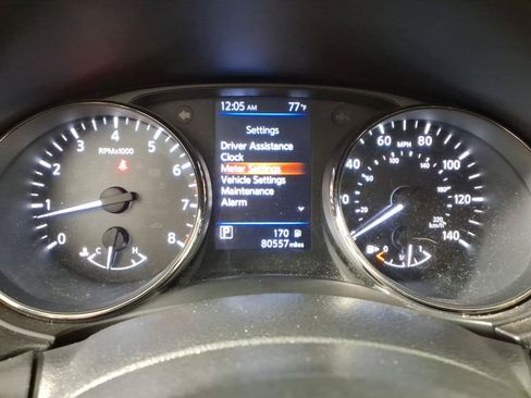 Used 2019 Nissan Rogue SV FWD image 26