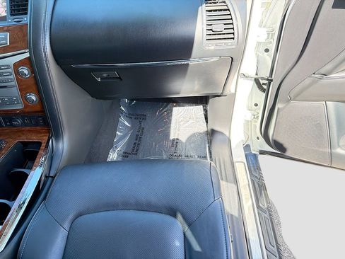 Used 2018 INFINITI QX80 2WD w/ Driver Assistance Package image 18