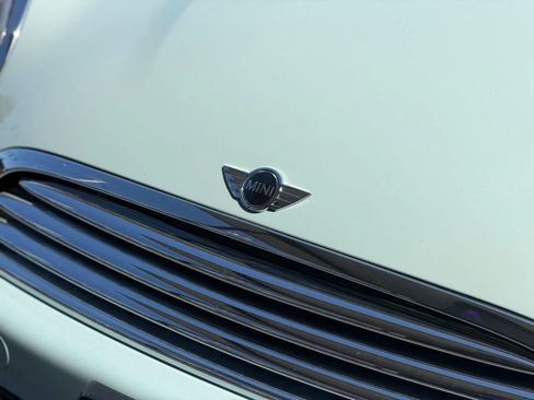 Used 2012 MINI Cooper Hardtop w/ Cold Weather Pkg FWD image 9