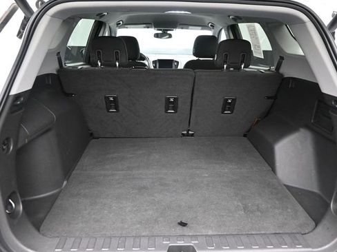 Used 2019 GMC Terrain SLE w/ Driver Convenience Package image 5