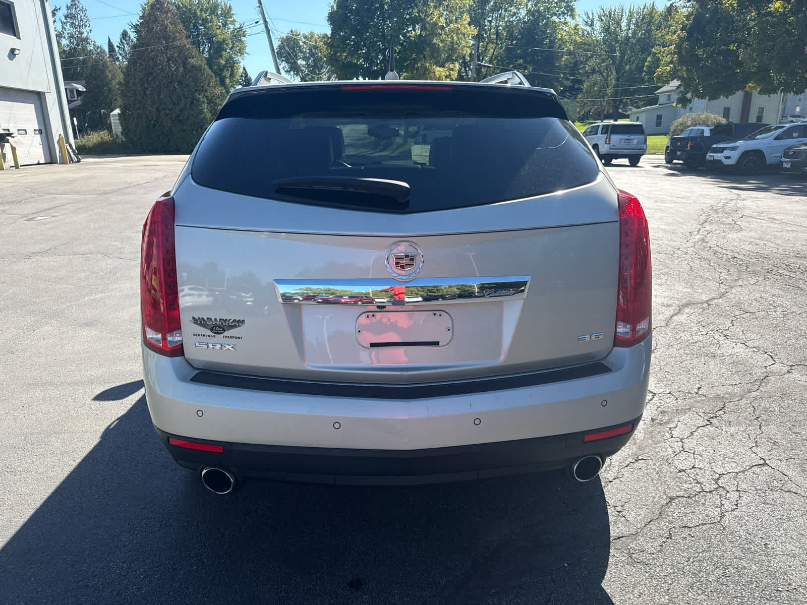 Used 2013 Cadillac SRX Luxury FWD image 4