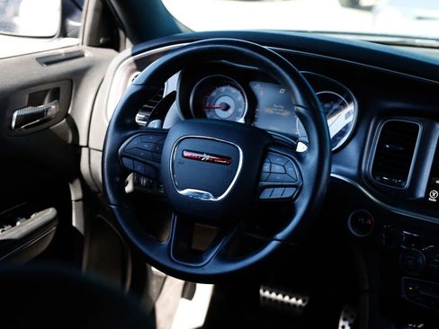 Used 2017 Dodge Charger R/T Scat Pack image 28