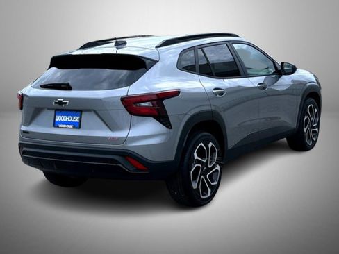 New 2025 Chevrolet Trax RS w/ Sunroof Package image 5