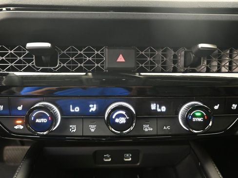 Used 2023 Honda Accord Touring image 15