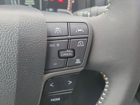 Certified 2025 Toyota Camry SE image 24