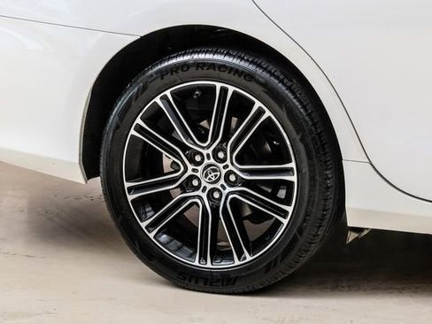 Used 2016 Toyota Camry SE FWD image 48
