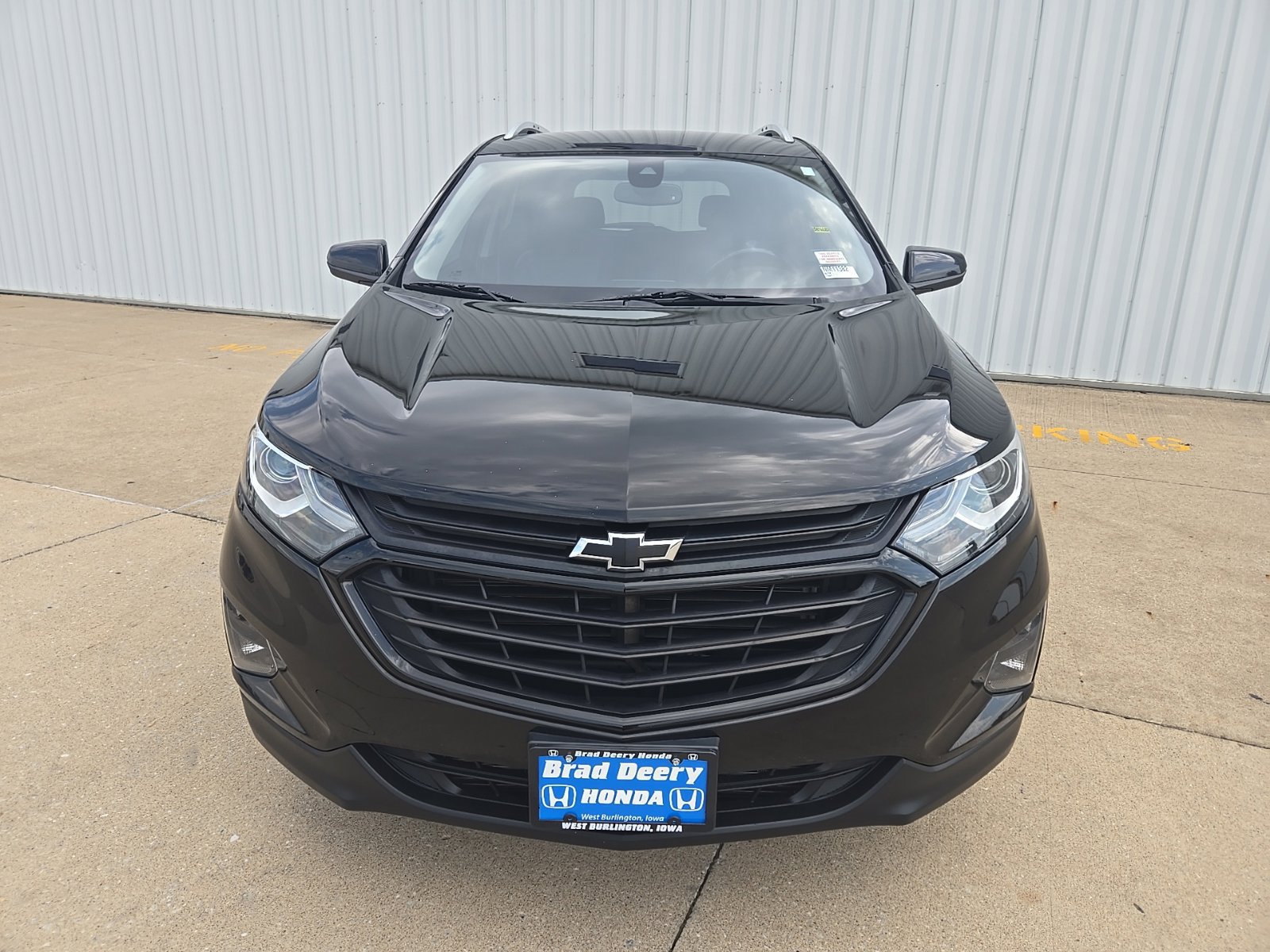 Used 2020 Chevrolet Equinox LT w/ Midnight Edition AWD/4WD image 3