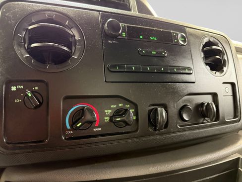 Used 2017 Ford E-350 and Econoline 350 Super Duty w/ Power Windows & Locks Group RWD image 31