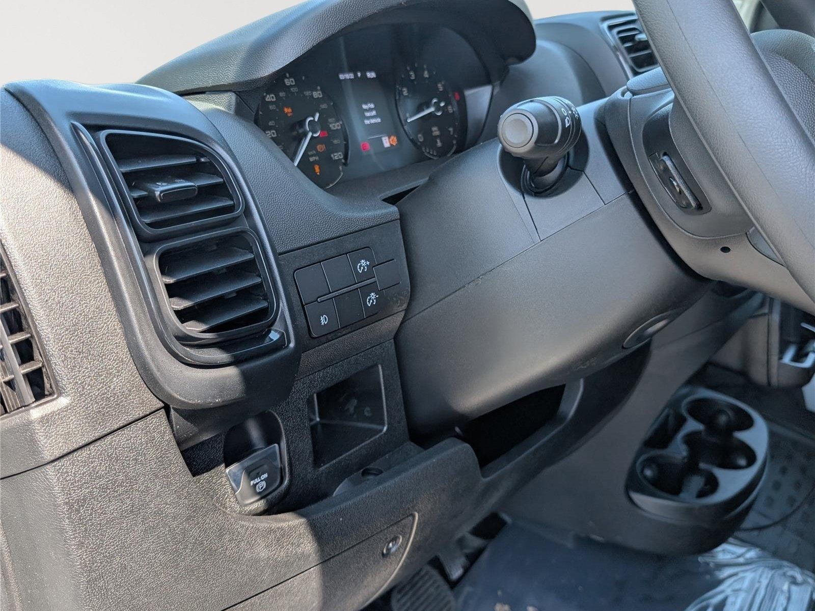 New 2026 RAM ProMaster 1500 w/ Convenience Group FWD image 14