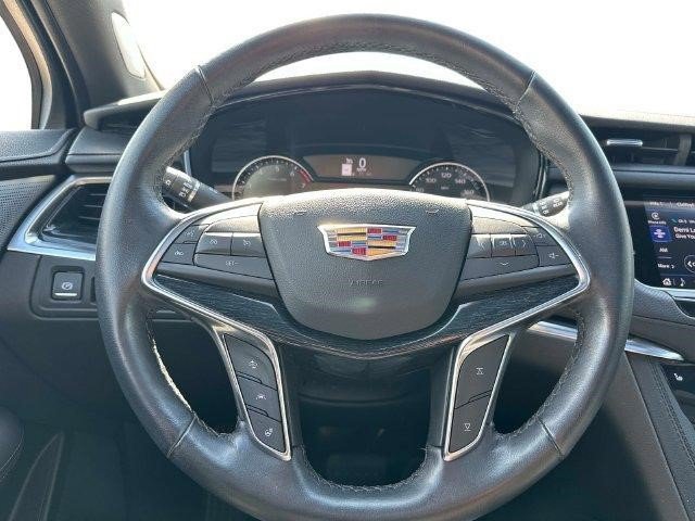 Certified 2023 Cadillac XT5 Premium Luxury AWD/4WD image 23