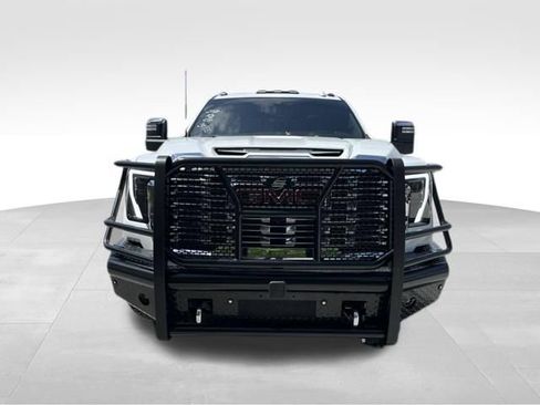 Used 2024 GMC Sierra 2500 Denali w/ Denali Reserve Package AWD/4WD image 10