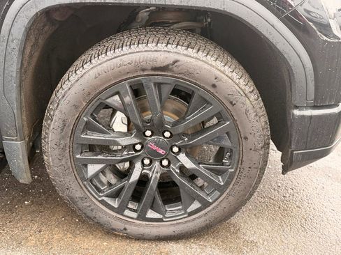 Used 2022 GMC Sierra 1500 Denali w/ Denali Reserve Package image 32