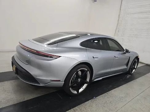 Used 2020 Porsche Taycan 4S AWD/4WD image 5