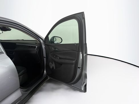 Used 2025 Buick Encore GX Preferred FWD image 30