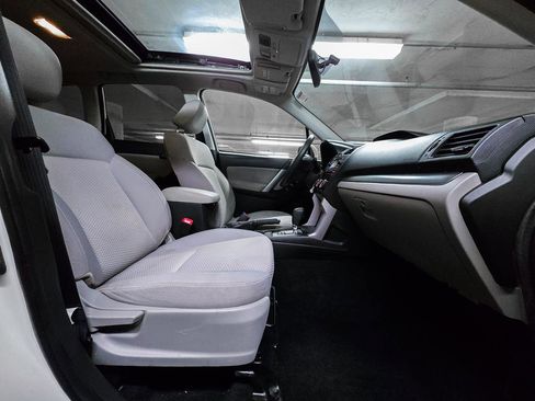 Used 2015 Subaru Forester 2.5i Premium w/ Popular Package #2 image 34