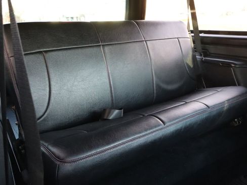 Used 1993 Ford Bronco XLT image 20