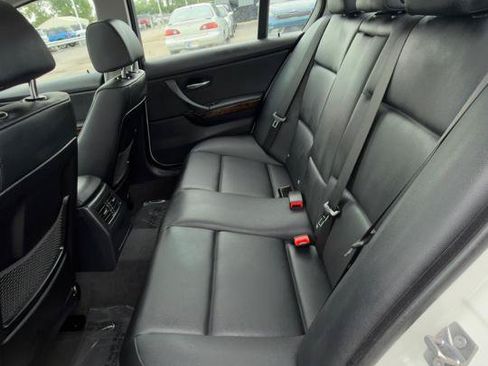 Used 2009 BMW 328i xDrive Sedan AWD/4WD image 36
